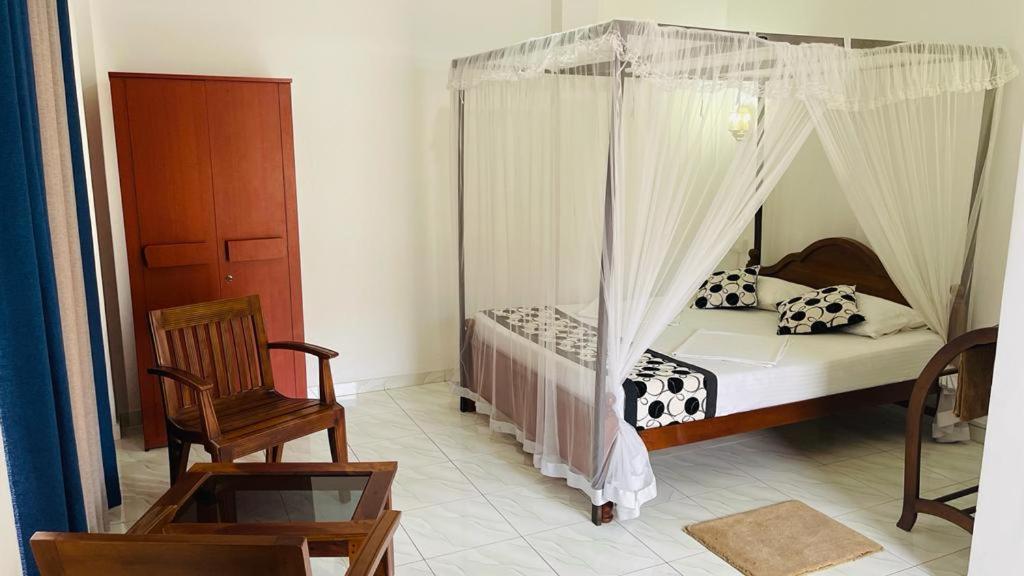 Sunny Mood Guest House Unawatuna Exterior foto