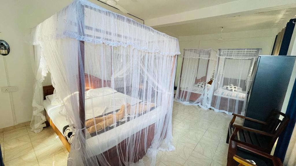 Sunny Mood Guest House Unawatuna Exterior foto